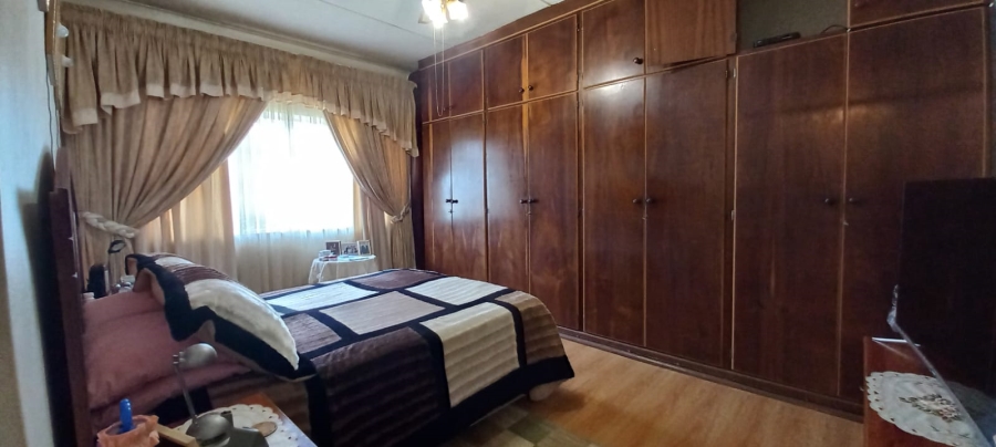 3 Bedroom Property for Sale in La Hoff North West